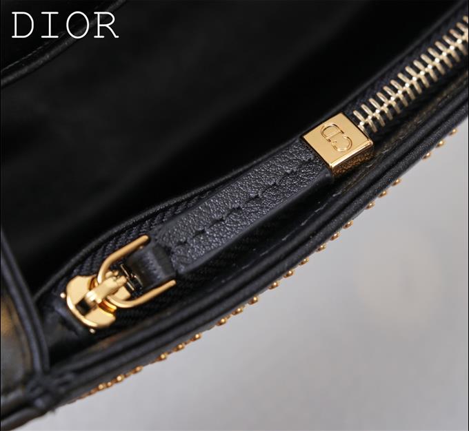 2025228Y650P214943299