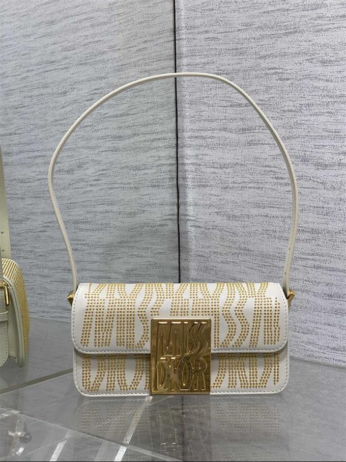 2025228Y650P214943330