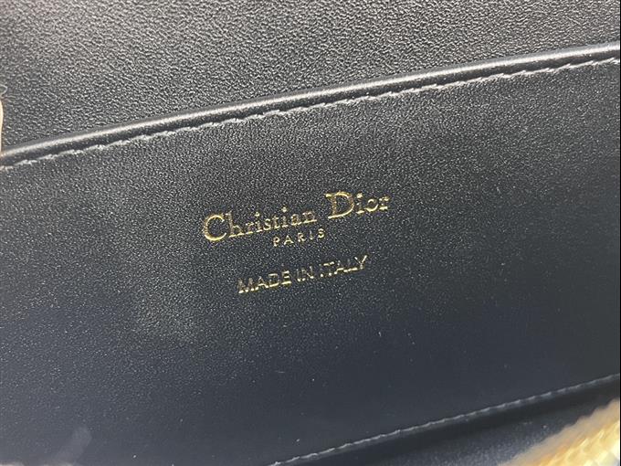 2025228Y680P214943736