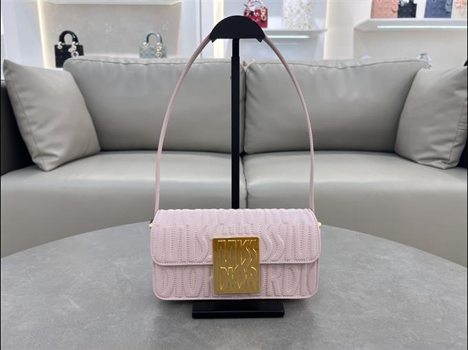 2025228Y680P214943752