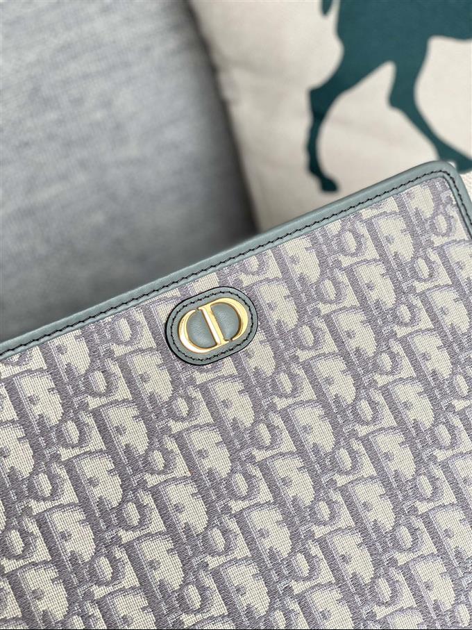 2025228Y310P204639376