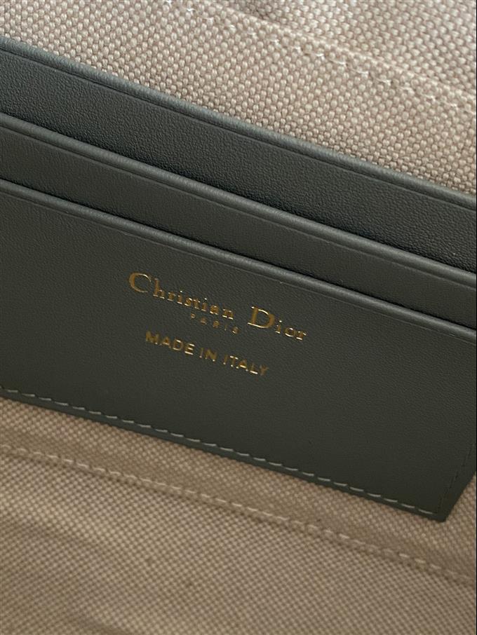 2025228Y310P204639423