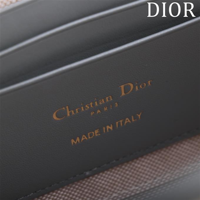 2025228Y500P204641825