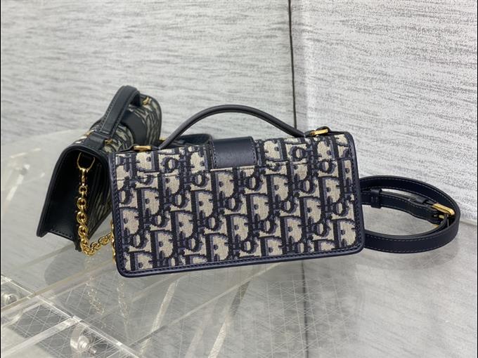 2025228Y550P204619947