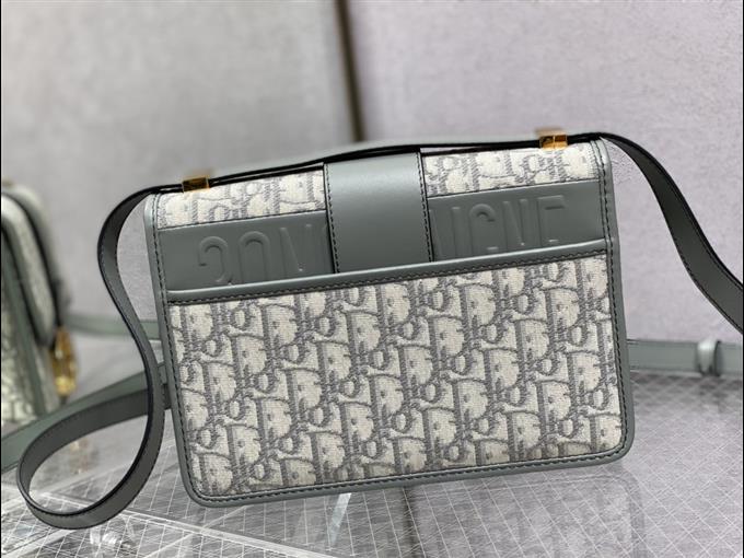 2025228Y580P204642732