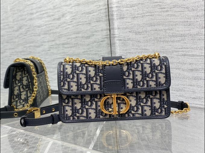 2025228Y580P204642968