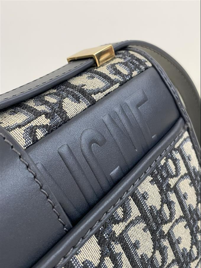 2025228Y600P204622289