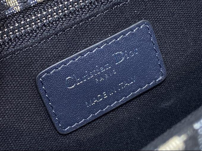 2025228Y620P204646358