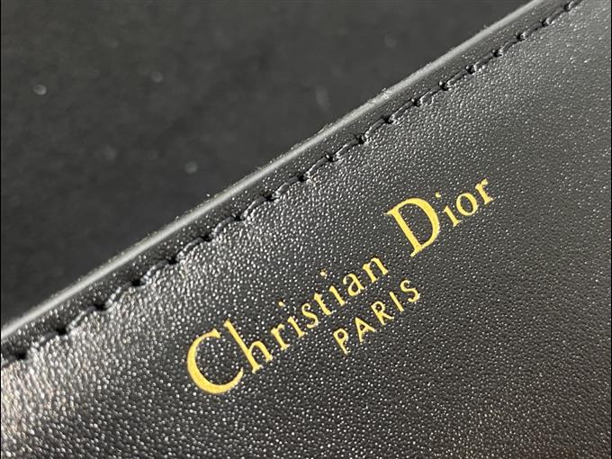 2025228Y650P204624565