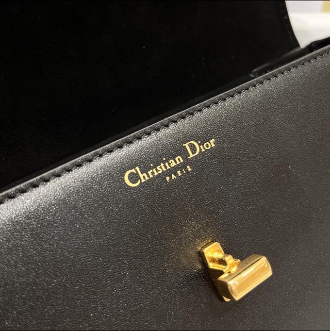 2025228Y650P204647328