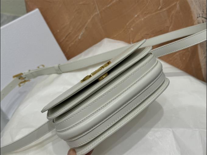 2025228Y700P204626512