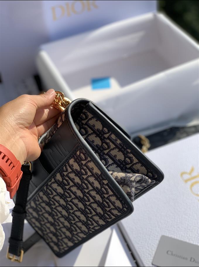 2025228Y780P204640186