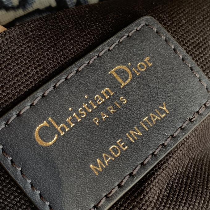 2025228Y800P204640373