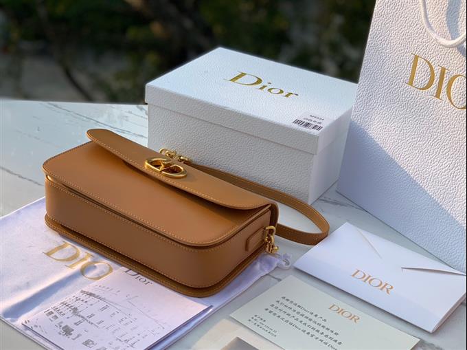 2025228Y900P204640468