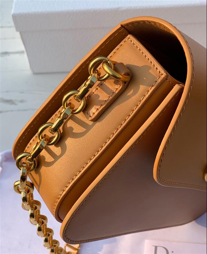 2025228Y900P204640500