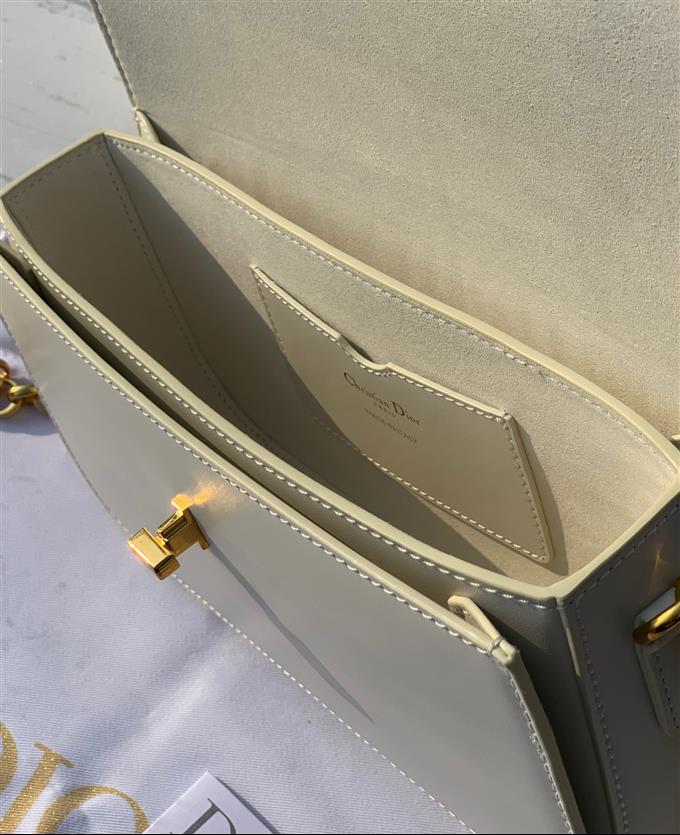 2025228Y900P204640816