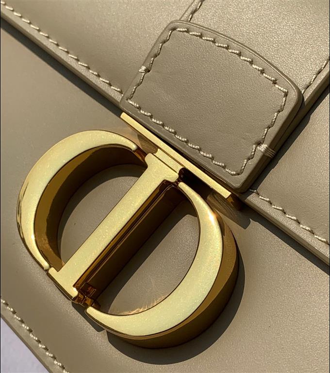 2025228Y950P204617652