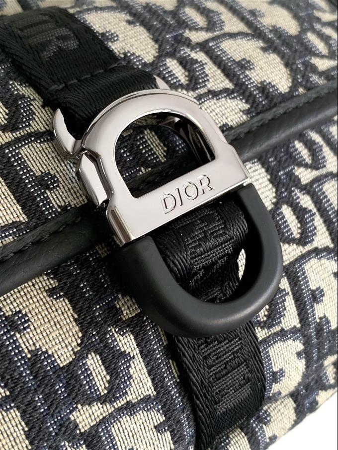 2025228Y500P21549273