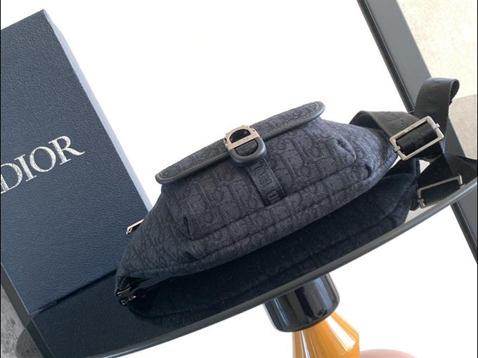 2025228Y500P21549398