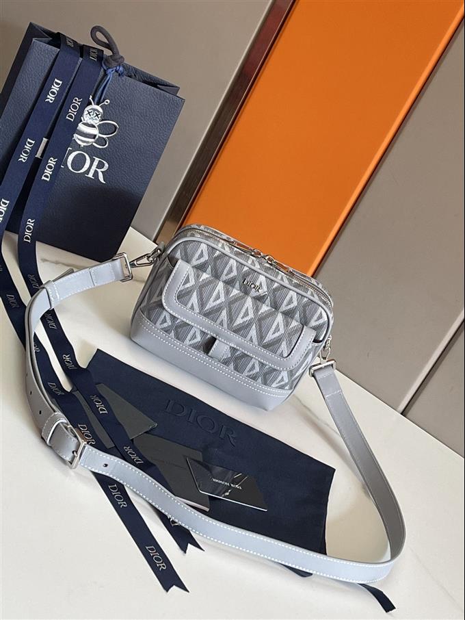 2025228Y520P211010219