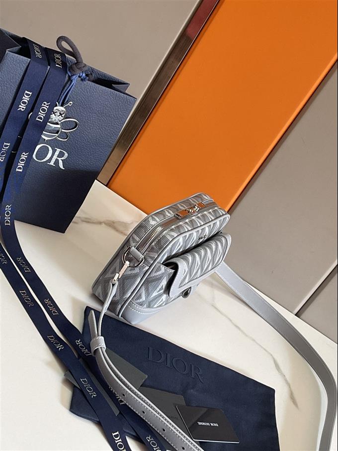 2025228Y520P211010235