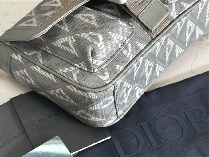 2025228Y600P211010564