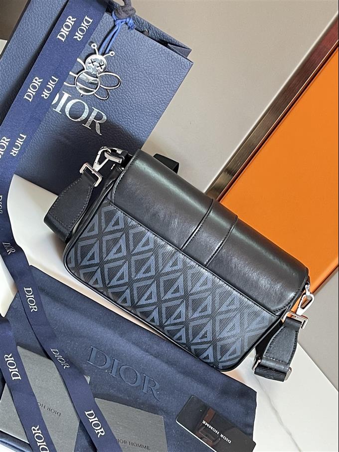 2025228Y600P211010674