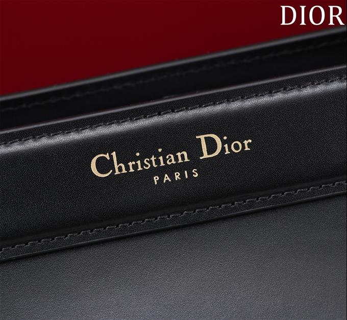 2025228Y600P221523547