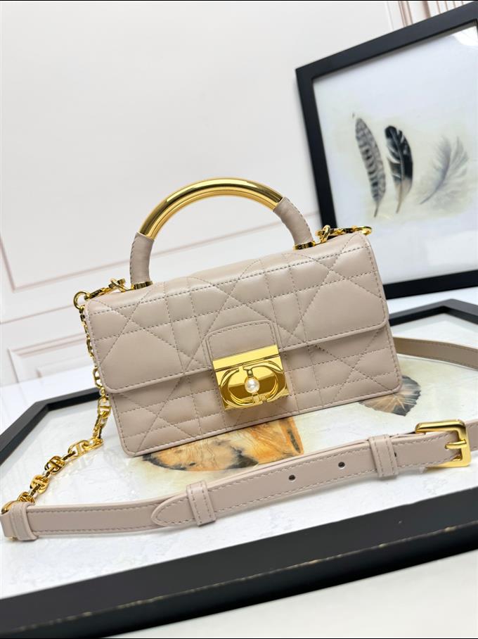 2025228Y650P222026930