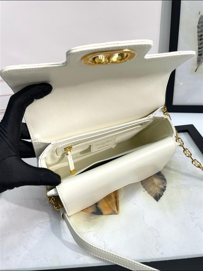 2025228Y680P222642130