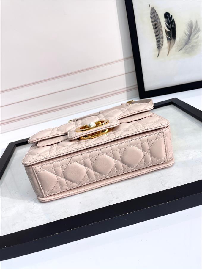 2025228Y680P222642240