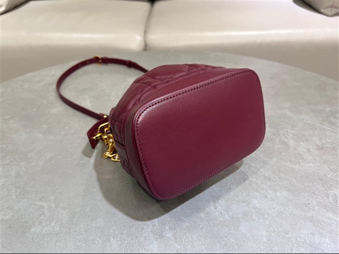 2025228Y700P222642646