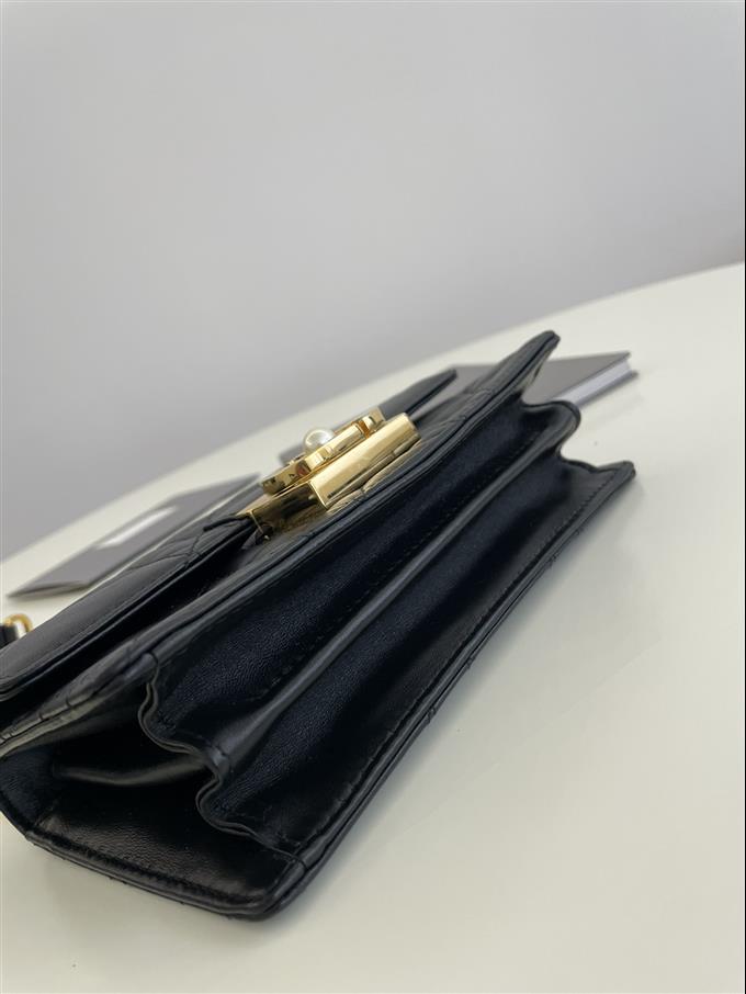 2025228Y730P222027451