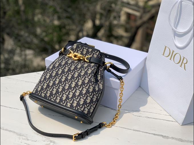 2025228Y800P22553444