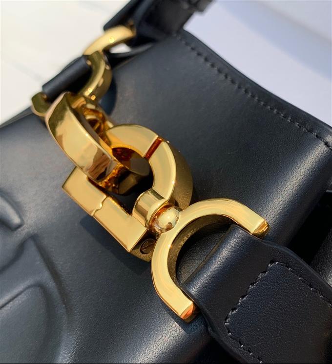 2025228Y850P22553615