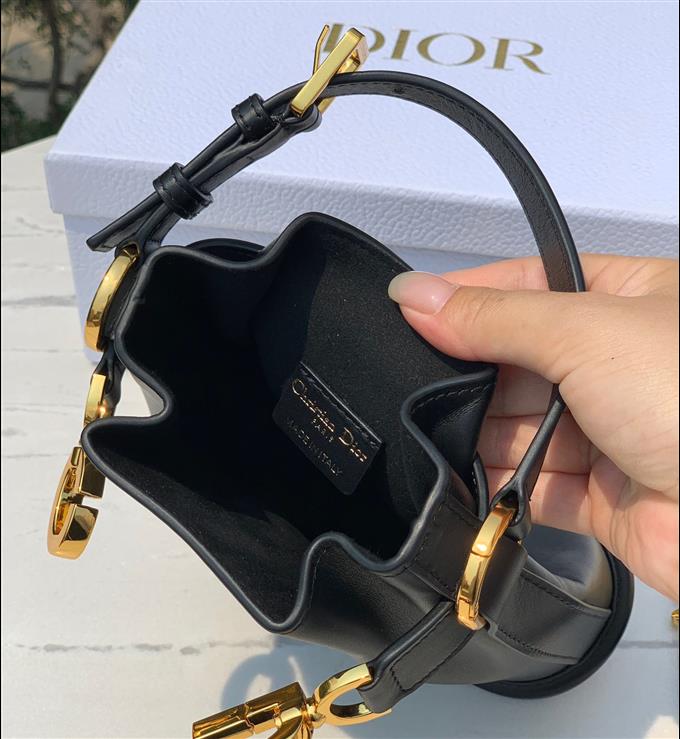 2025228Y850P22553693