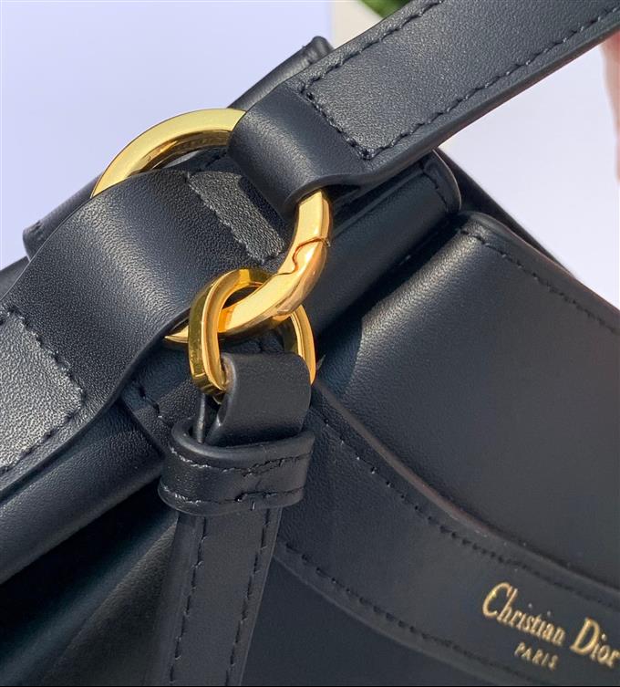 2025228Y900P22553771