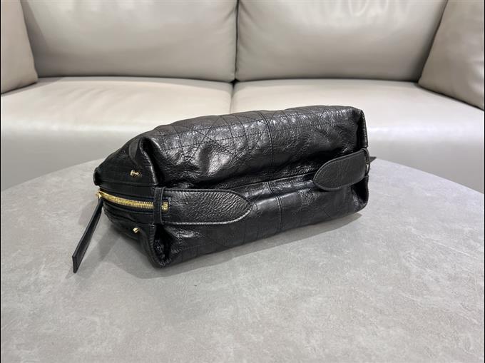 2025228Y1000P223111491