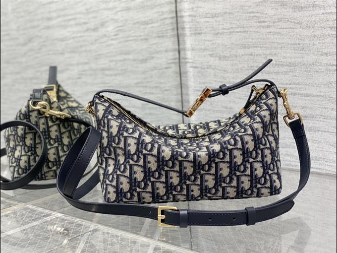 2025228Y500P22515497