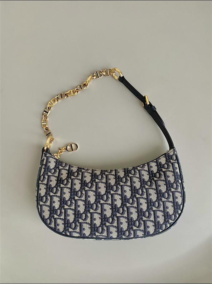 2025228Y500P22736603