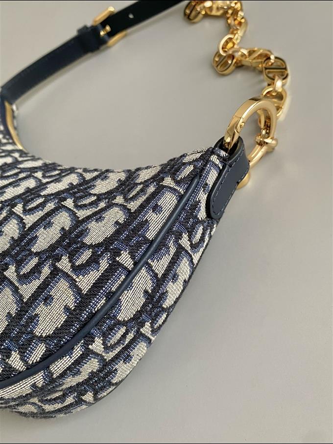 2025228Y500P22736618