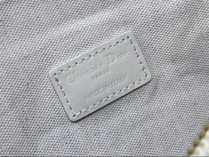 2025228Y550P22516158