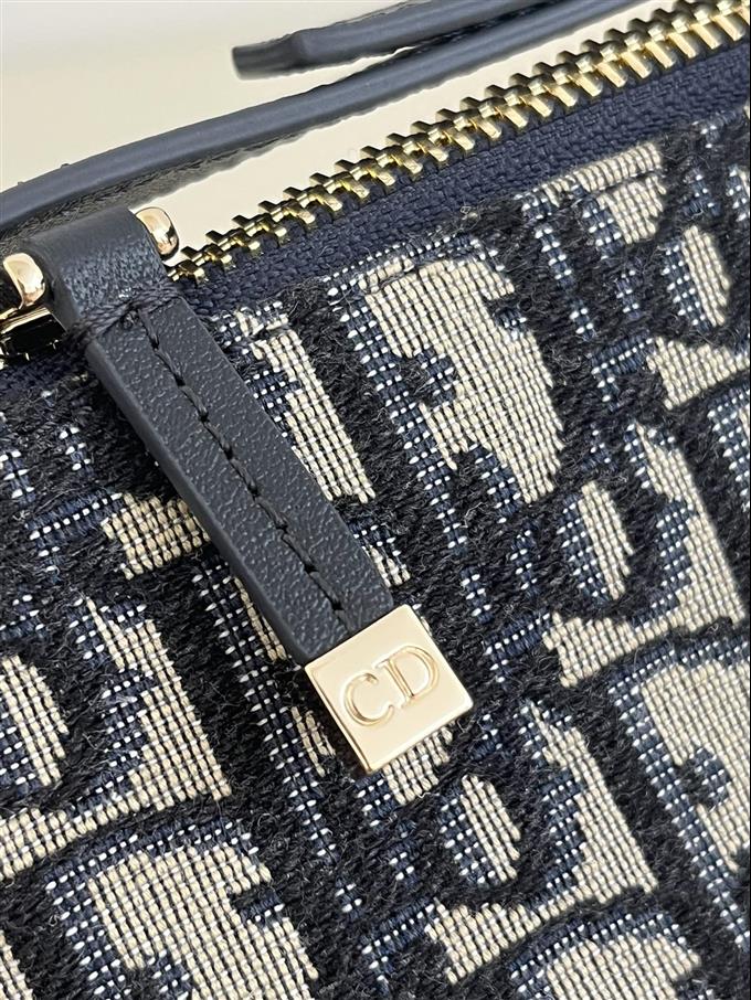 2025228Y550P22517365