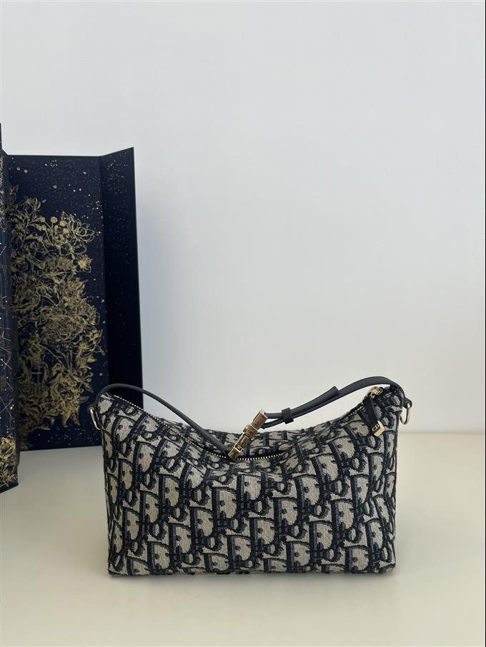 2025228Y550P22517411