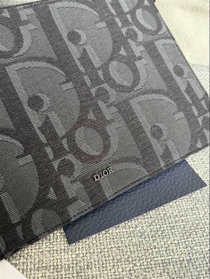 2025228Y260P211144315