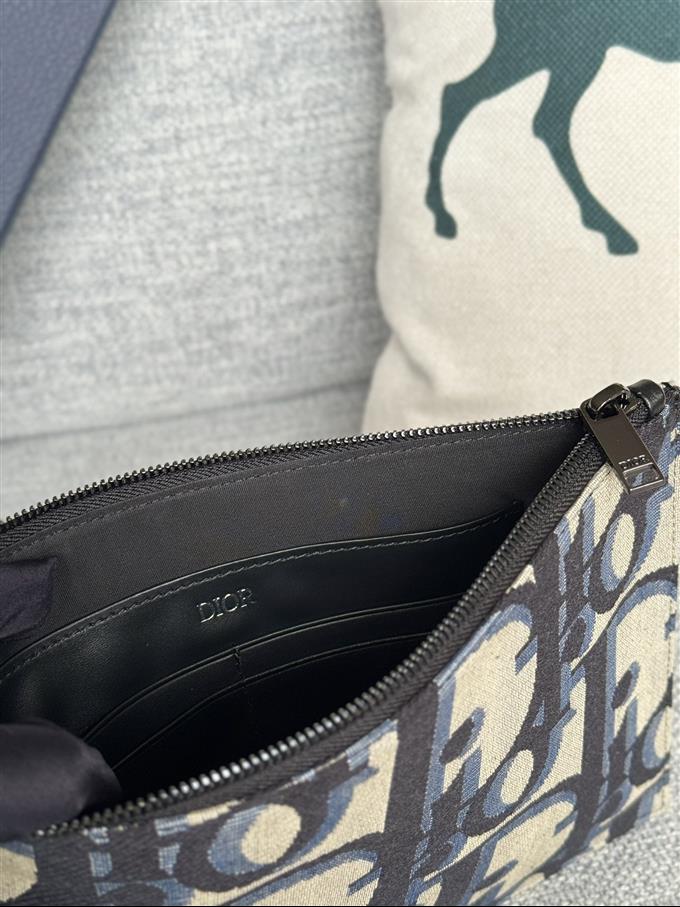 2025228Y260P211144517