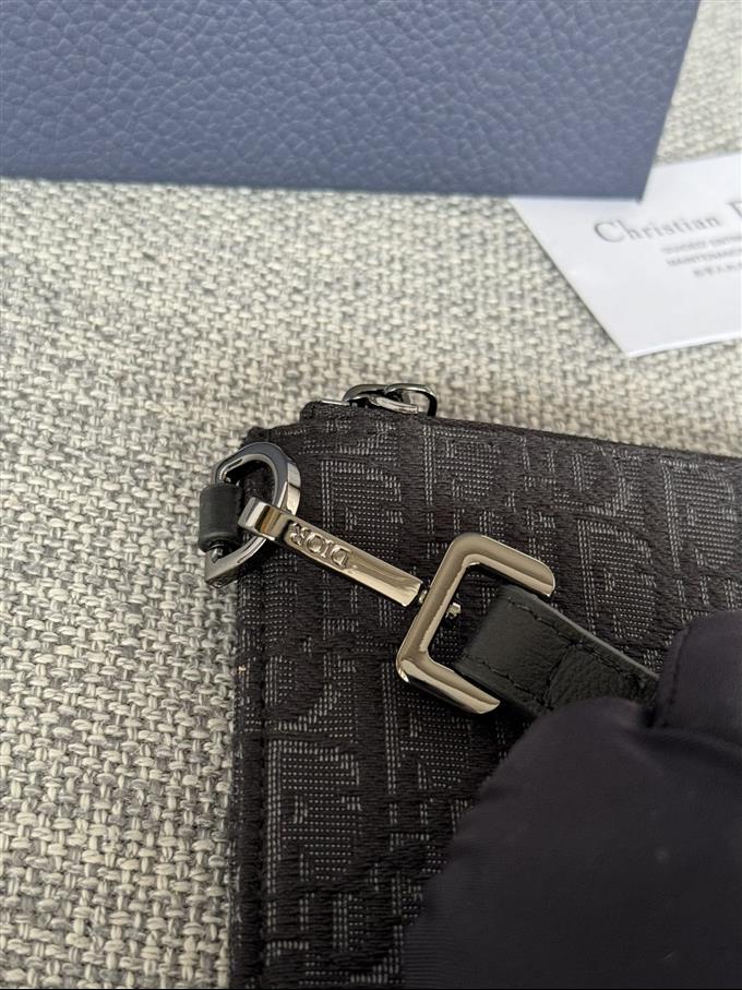 2025228Y260P211144608