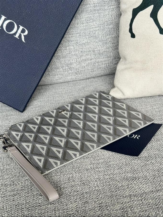 2025228Y260P211144856