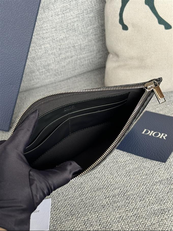 2025228Y260P21114558