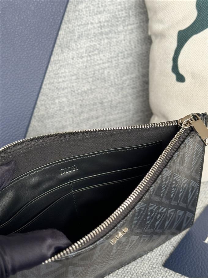 2025228Y260P21114573